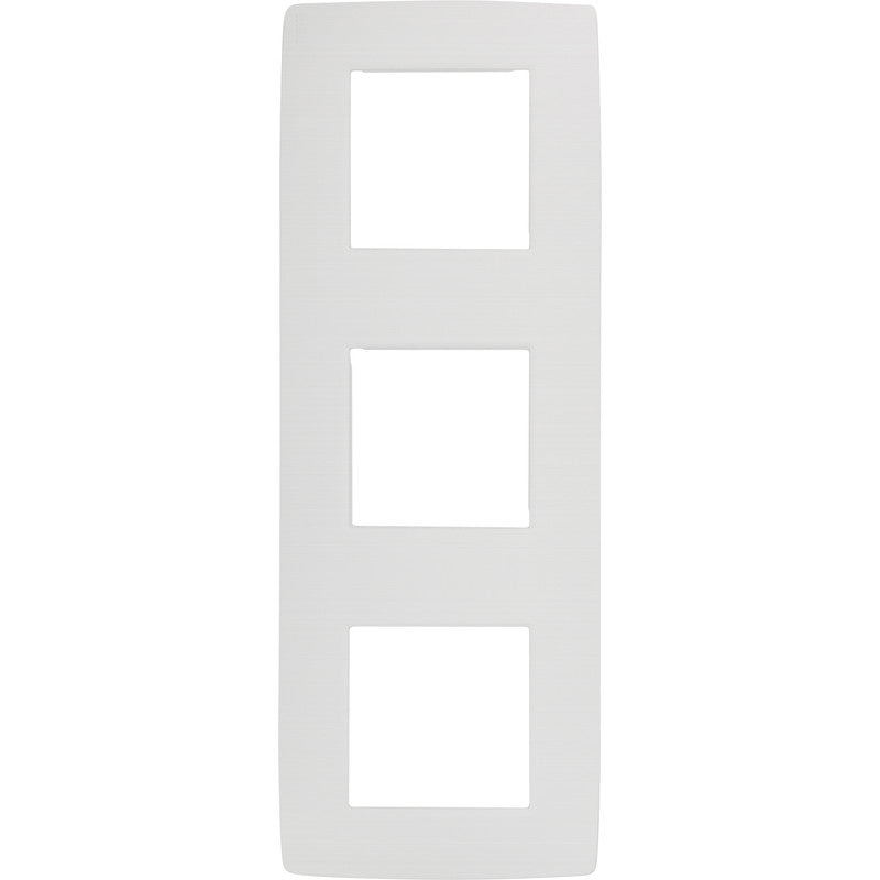 Triple plaque de recouvrement de 60 mm d'entraxe verticalement Niko (100-76300)